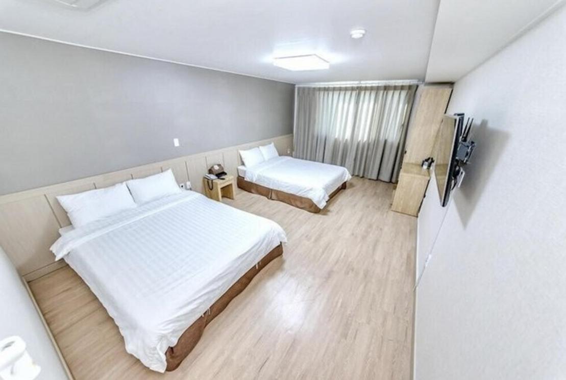 Sh Jungmoon City Stay Seogwipo Eksteriør bilde